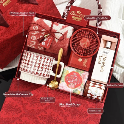 Practical Bridesmaid and Sister Wedding Christmas Gifts