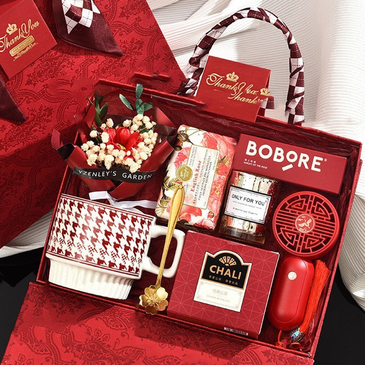 Practical Bridesmaid and Sister Wedding Christmas Gifts